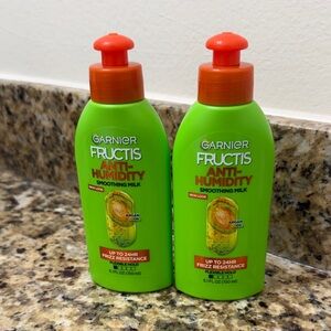 NWT Garnier Fructis Anti-Humidity Smoothing Milk  Bundle